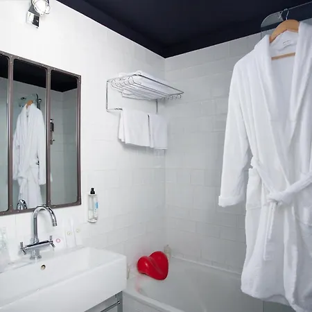 So'co By Happyculture 3* Νίκαια